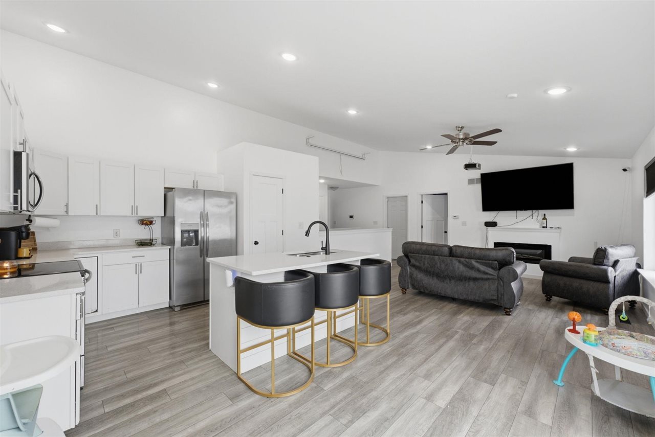 1005 S 12th Avenue Washington IA 52353