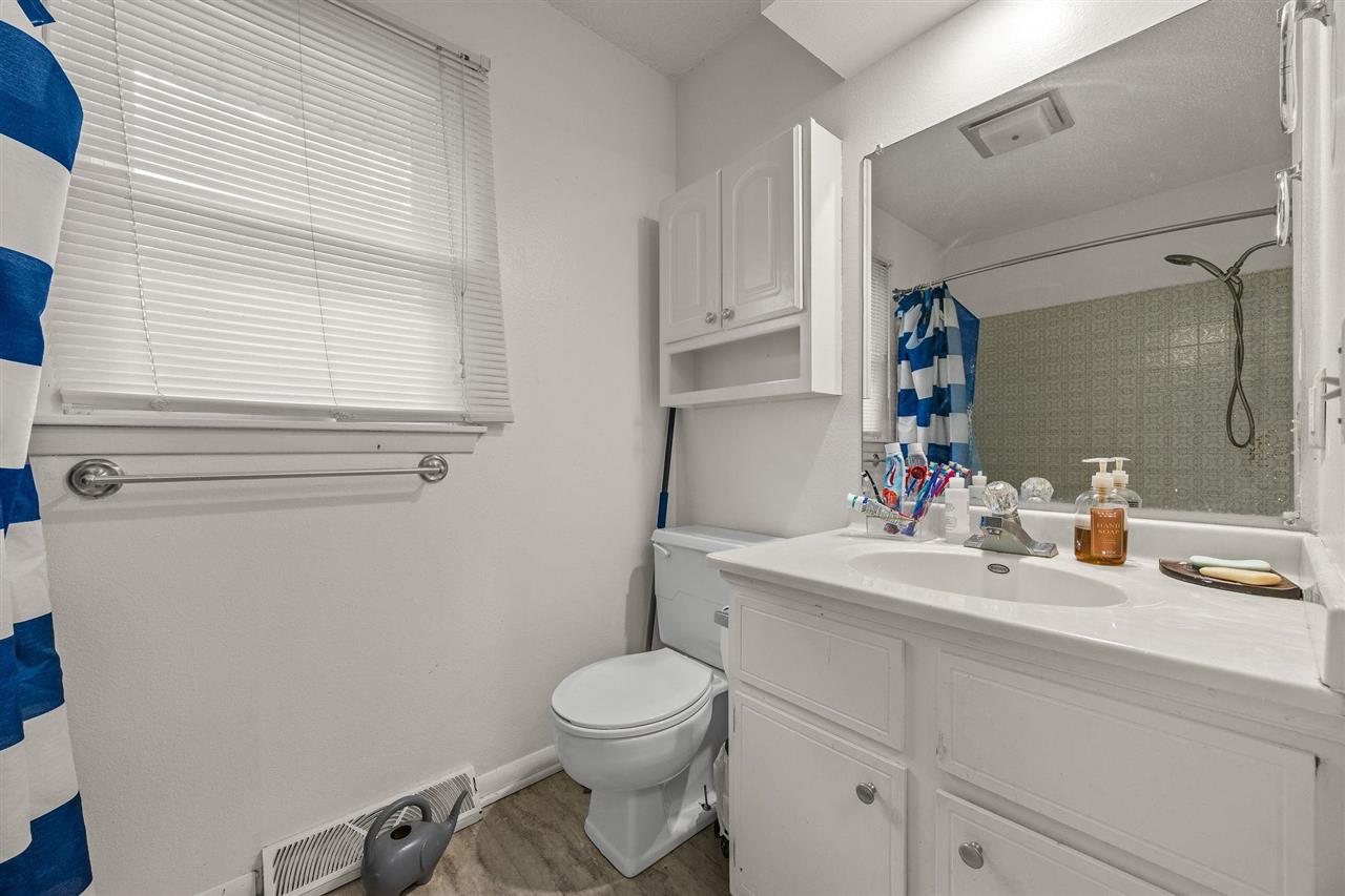 621 & 623 Westgate Street Iowa City IA 52246