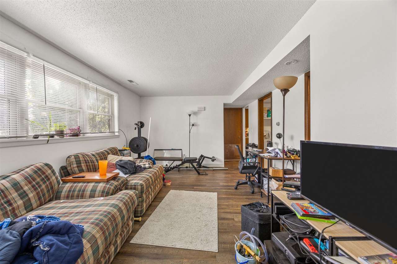 621 & 623 Westgate Street Iowa City IA 52246