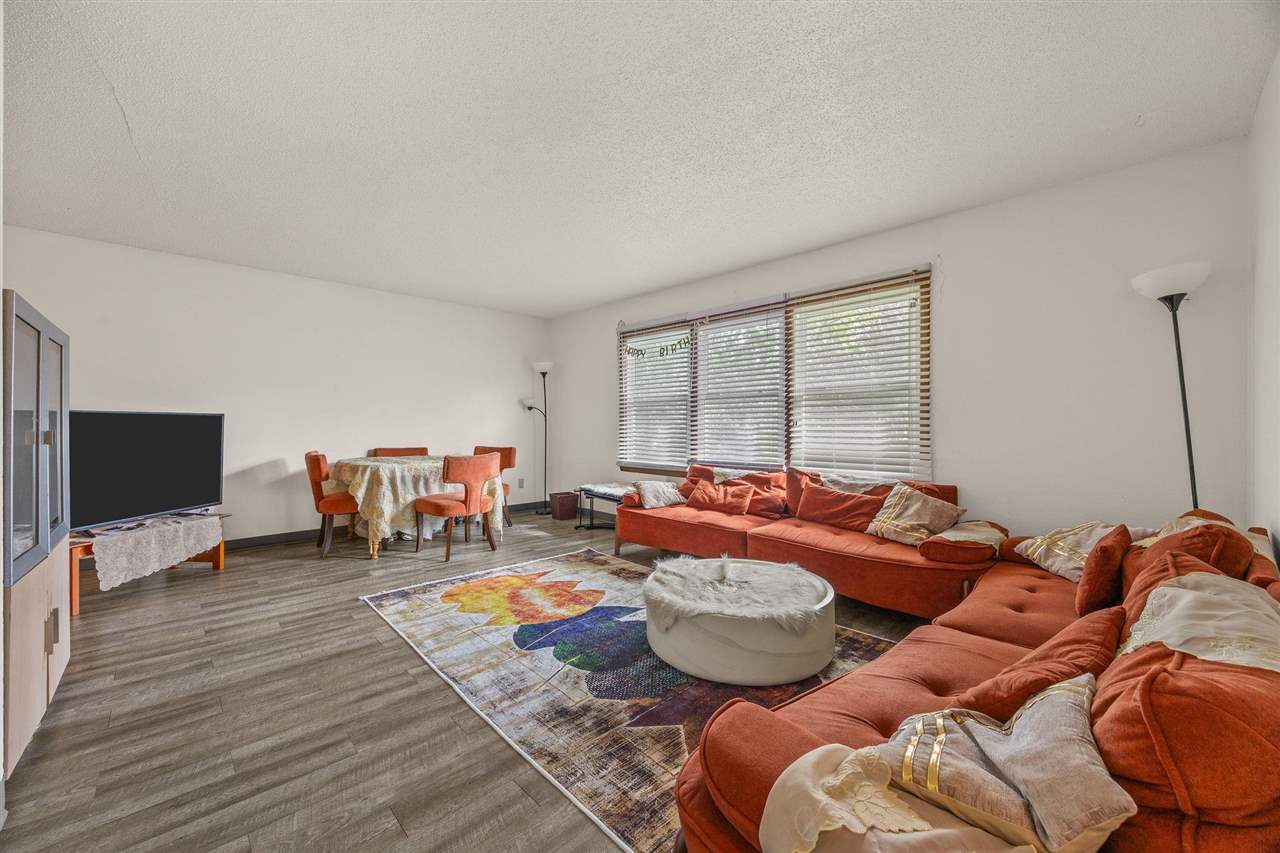 621 & 623 Westgate Street Iowa City IA 52246