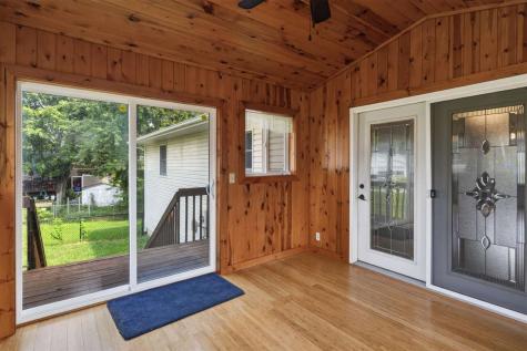 220 W Main Street Oxford IA 52322