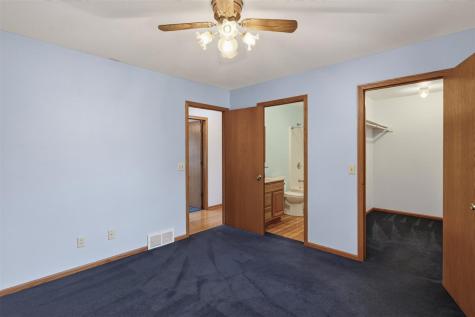 220 W Main Street Oxford IA 52322