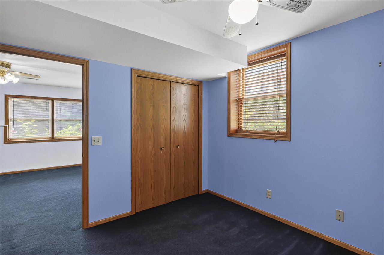 220 W Main Street Oxford IA 52322