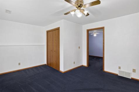 220 W Main Street Oxford IA 52322