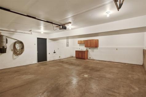 220 W Main Street Oxford IA 52322