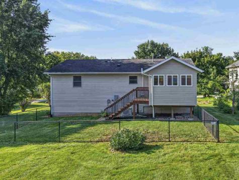 220 W Main Street Oxford IA 52322