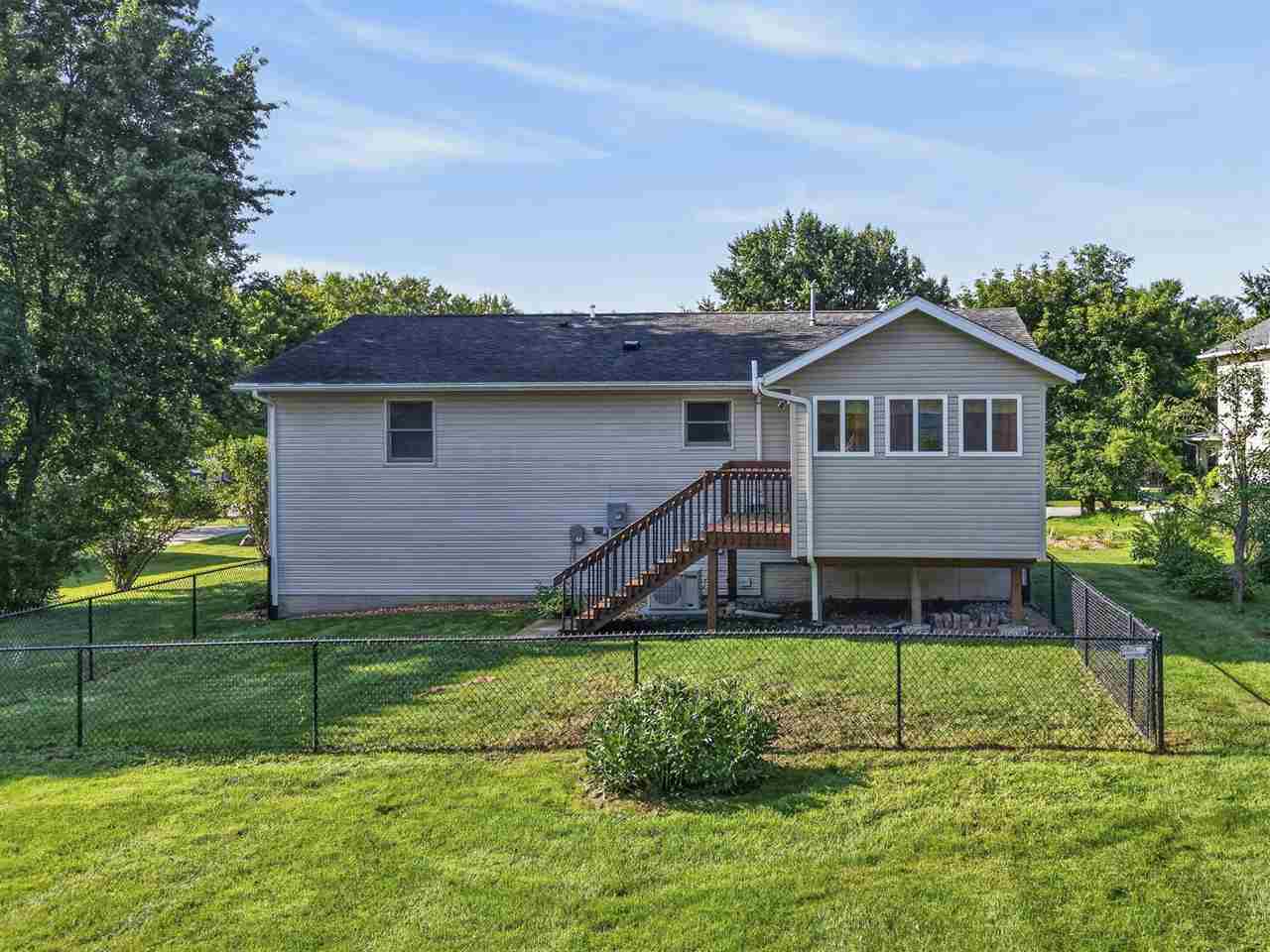 220 W Main Street Oxford IA 52322