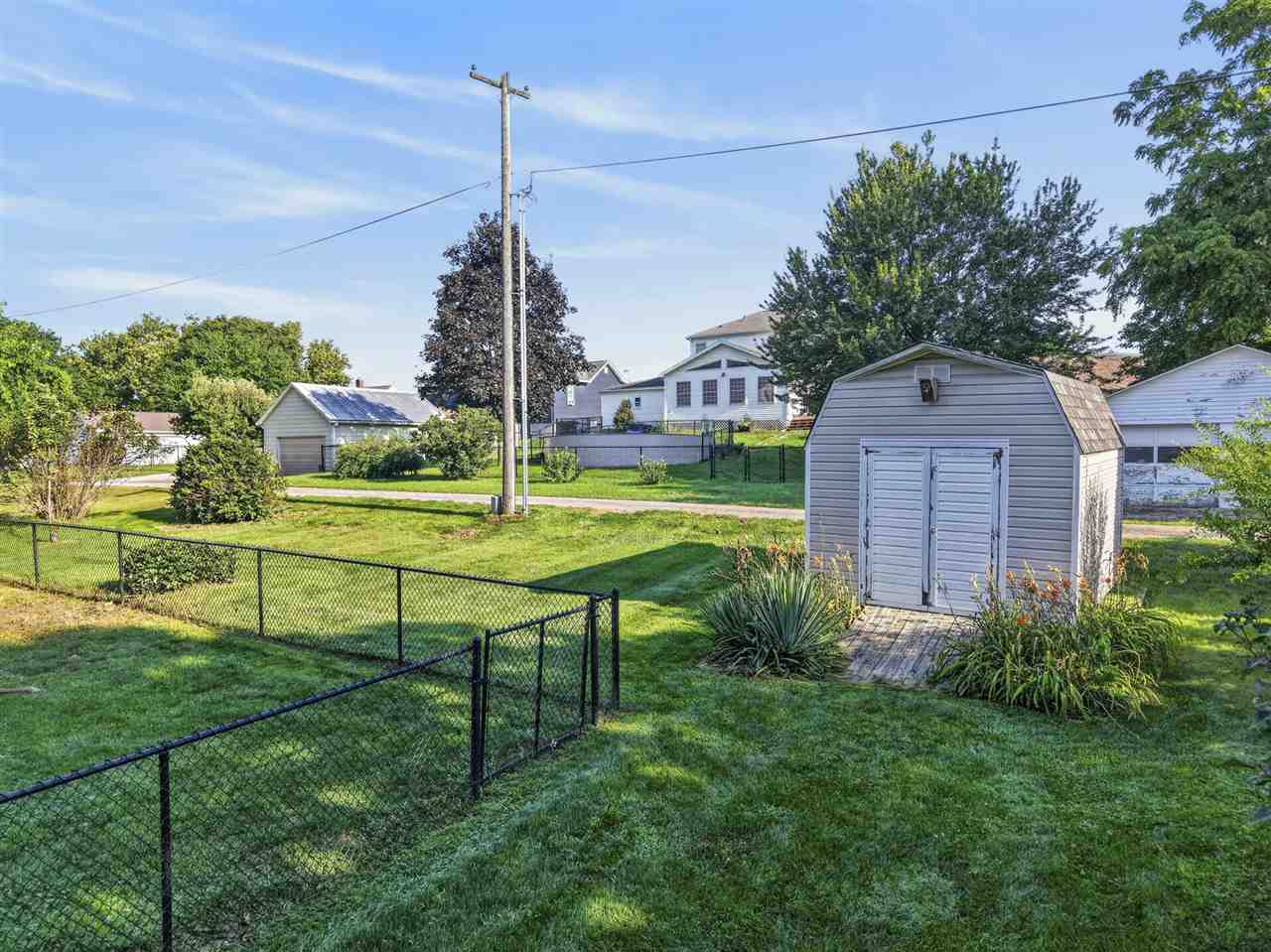 220 W Main Street Oxford IA 52322