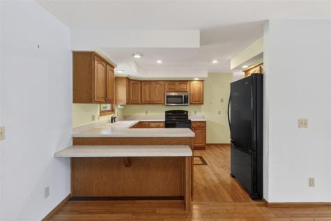 220 W Main Street Oxford IA 52322