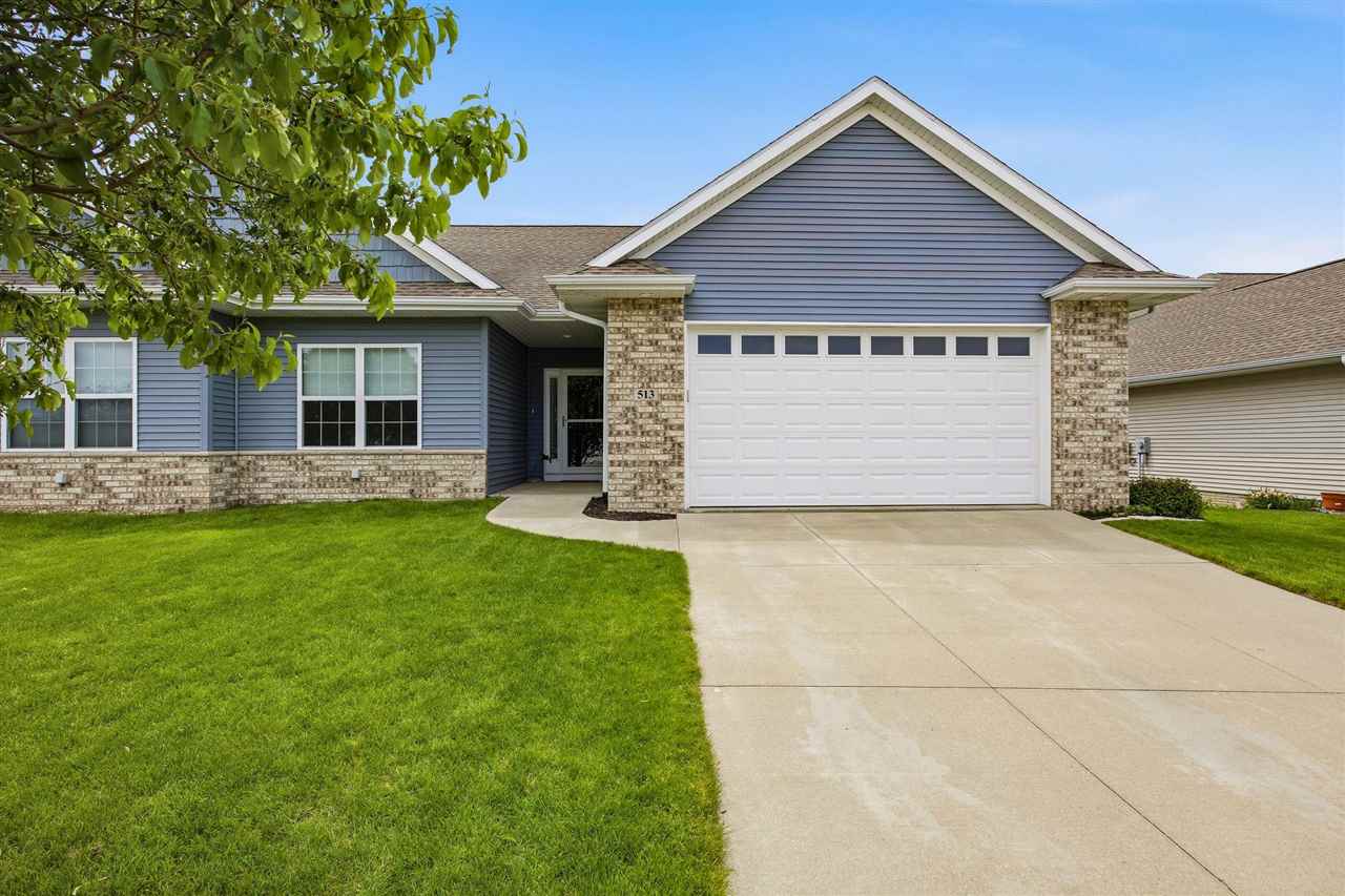 513 Majestic Oak Solon IA 52333