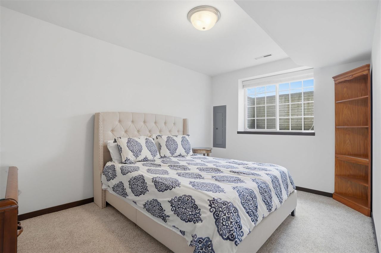4411 Tempe Place Iowa City IA 52246