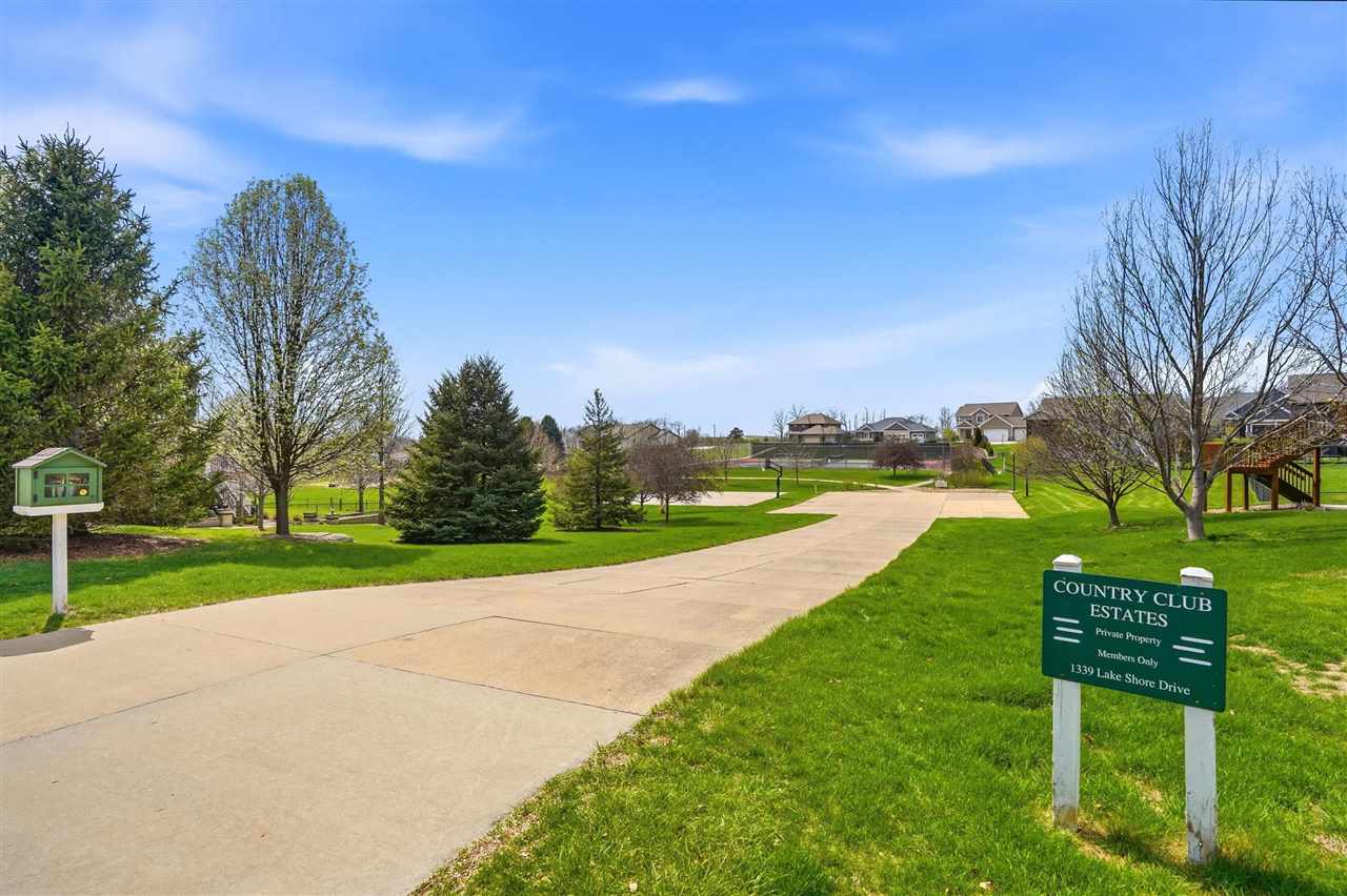 4411 Tempe Place Iowa City IA 52246