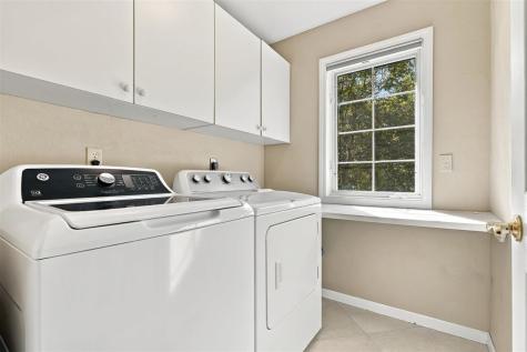 2 Audrey Court NE Iowa City IA 52240