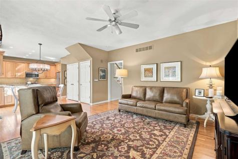 2 Audrey Court NE Iowa City IA 52240