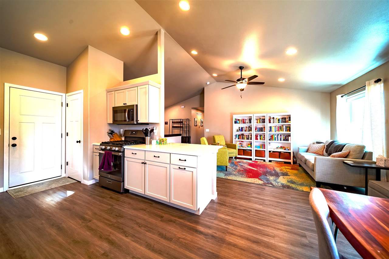 236 Kenneth Drive Iowa City IA 52245