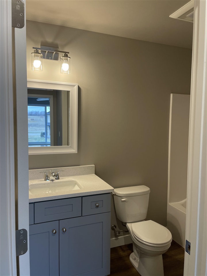802 Armands Lane Tiffin IA 52340