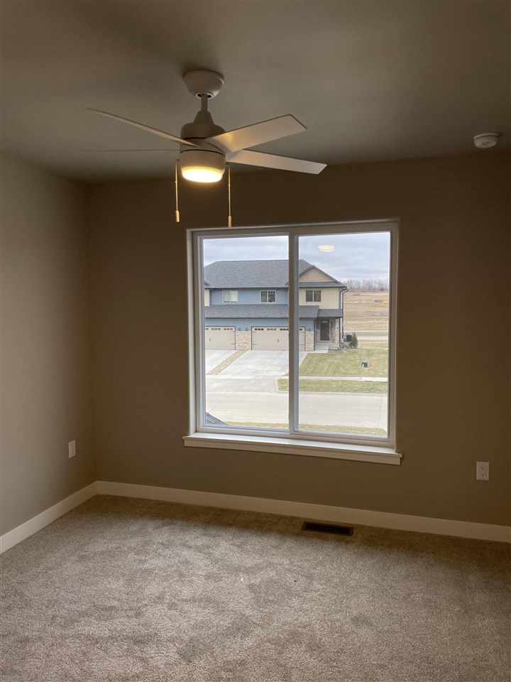 802 Armands Lane Tiffin IA 52340