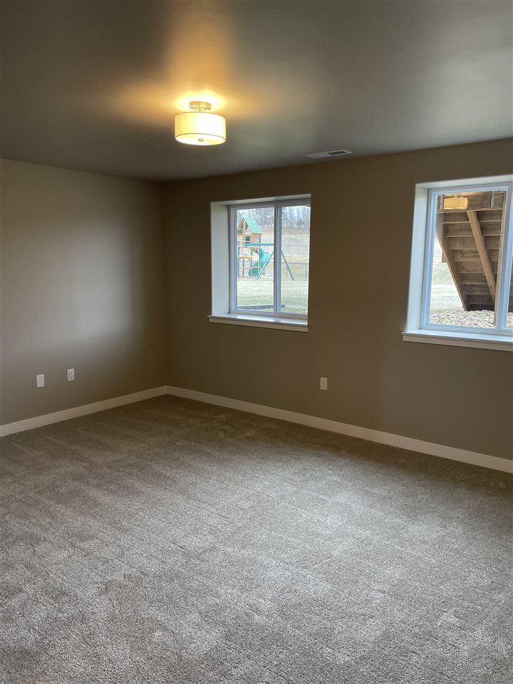 802 Armands Lane Tiffin IA 52340