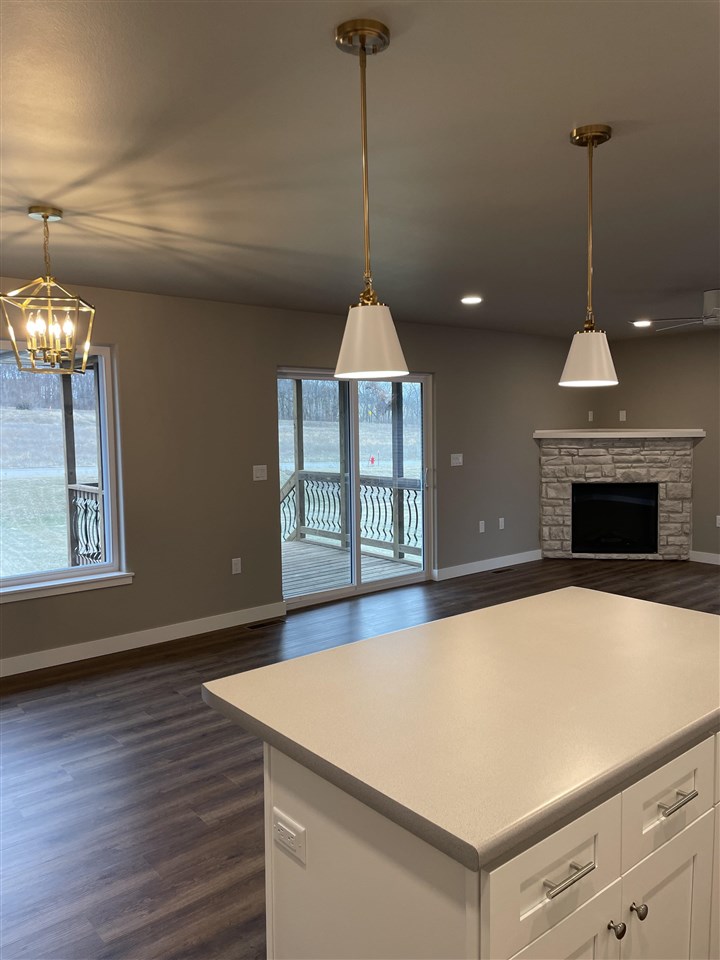 802 Armands Lane Tiffin IA 52340