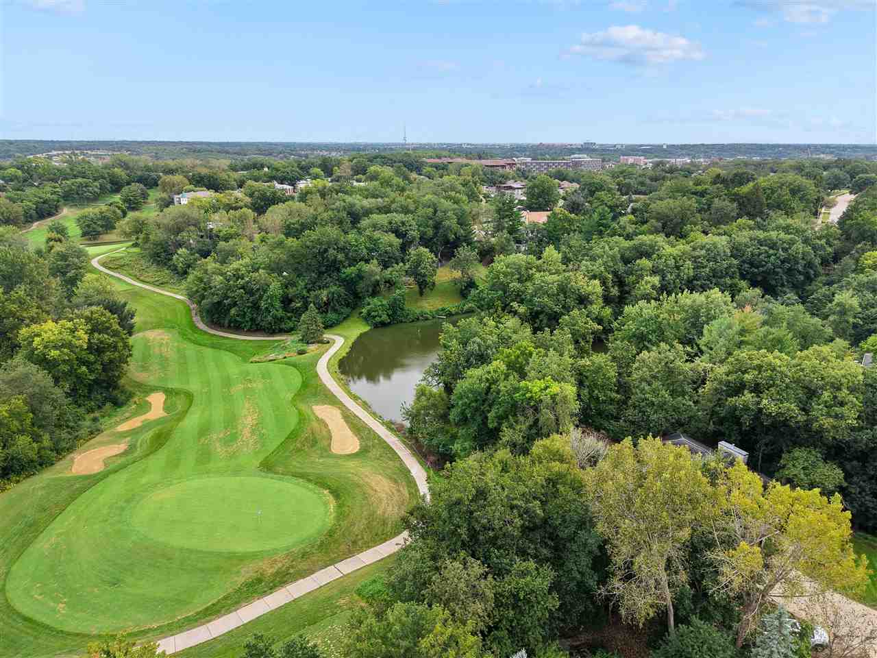 10 Brown Deer Knoll Coralville IA 52241