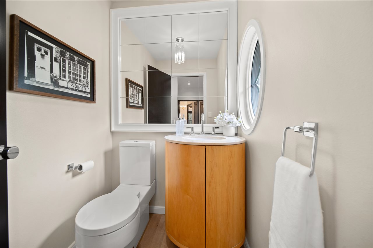 10 Brown Deer Knoll Coralville IA 52241