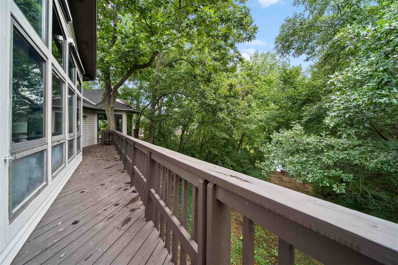 10 Brown Deer Knoll Coralville IA 52241