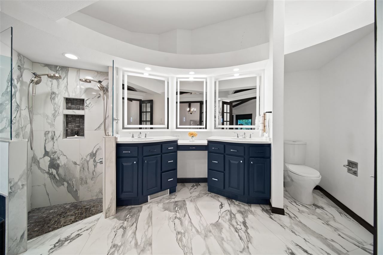 10 Brown Deer Knoll Coralville IA 52241