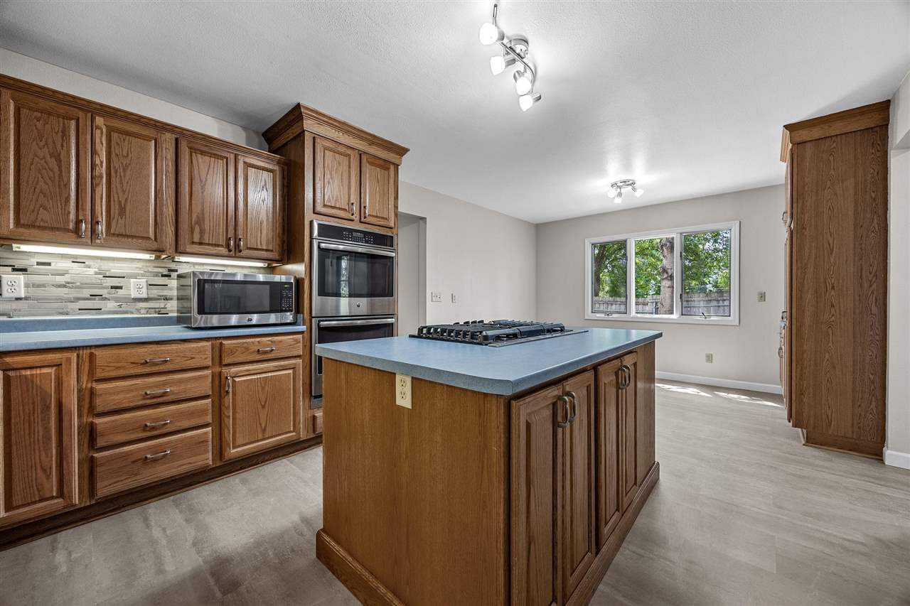 1205 Brookwood Drive Iowa City IA 52240