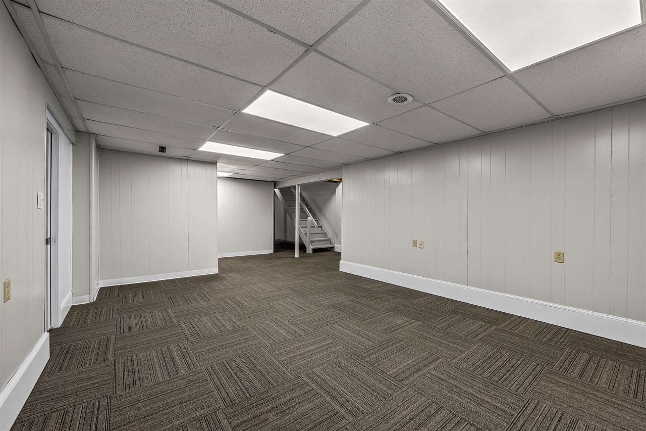 1205 Brookwood Drive Iowa City IA 52240