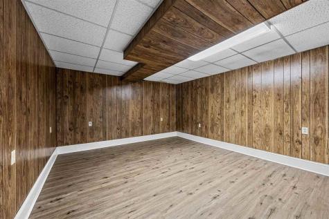 1205 Brookwood Drive Iowa City IA 52240