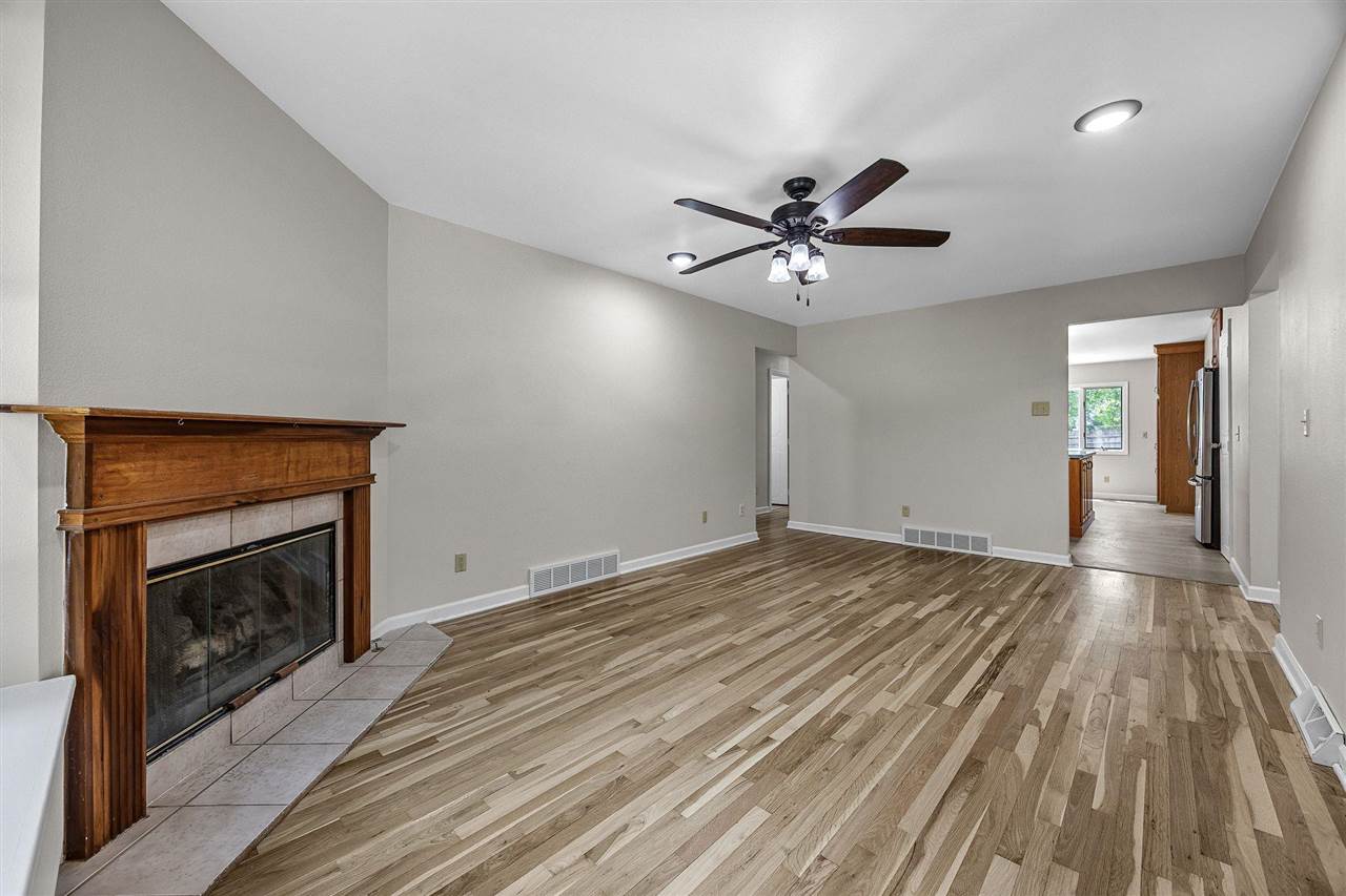 1205 Brookwood Drive Iowa City IA 52240