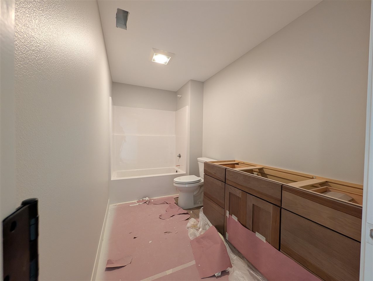 702 Lakeview Court Tiffin IA 52340