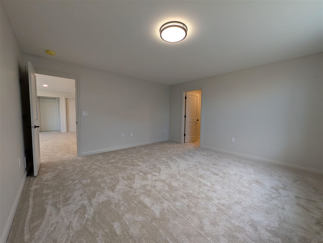 702 Lakeview Court Tiffin IA 52340