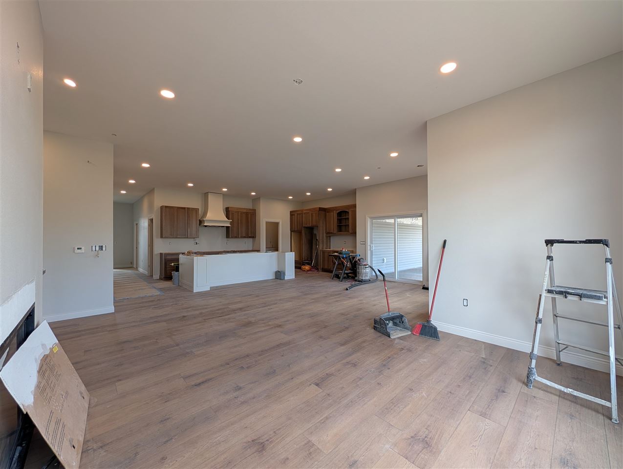 702 Lakeview Court Tiffin IA 52340
