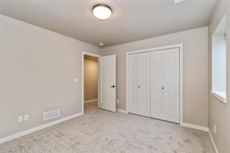 415 Solstice Court North Liberty IA 52317