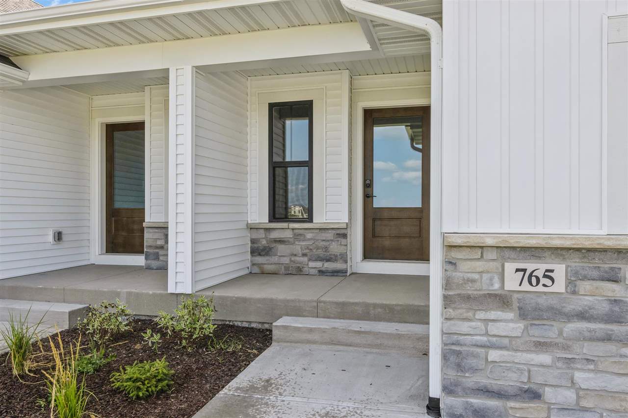 415 Solstice Court North Liberty IA 52317