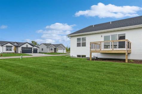 415 Solstice Court North Liberty IA 52317