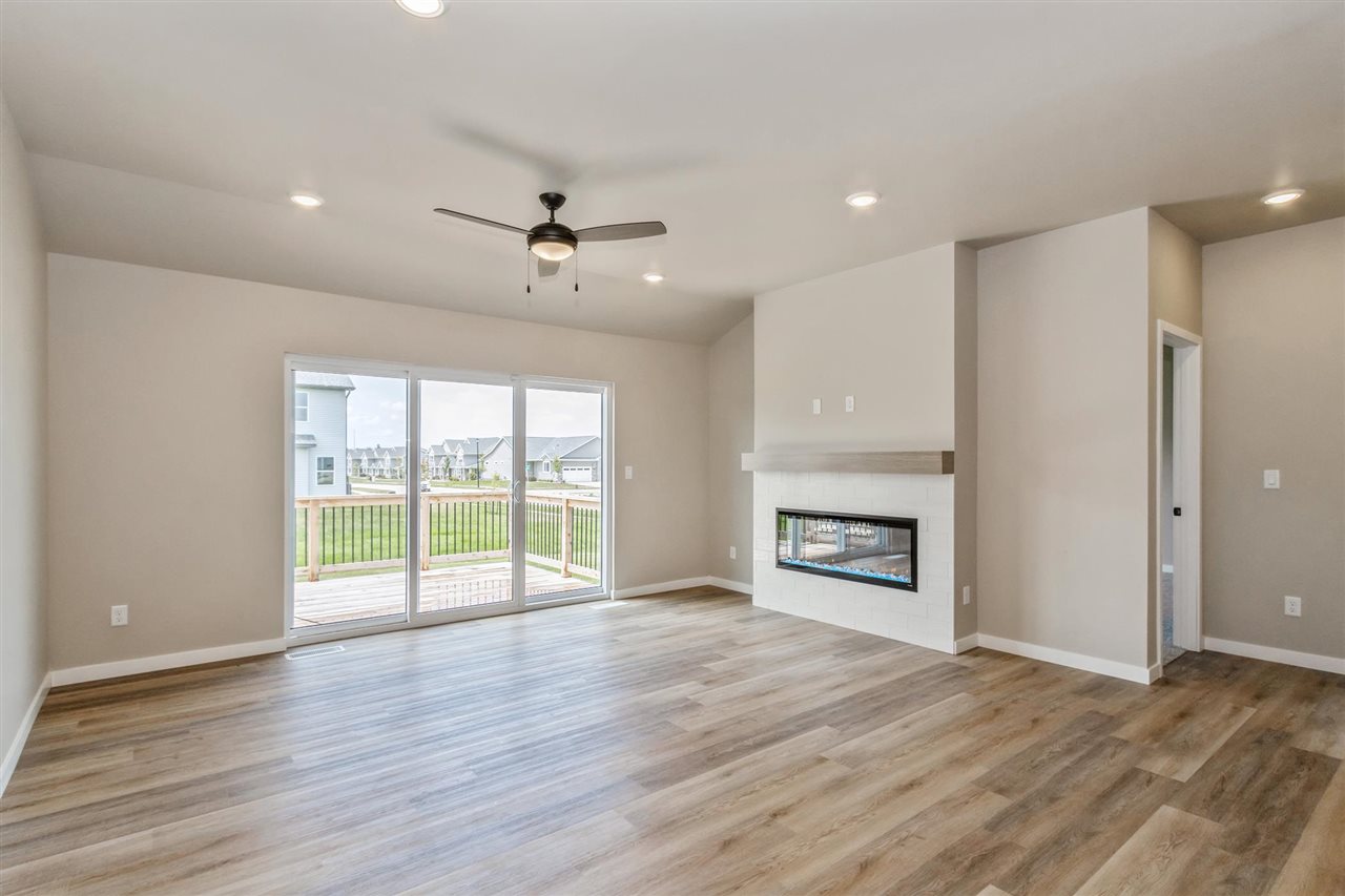 415 Solstice Court North Liberty IA 52317