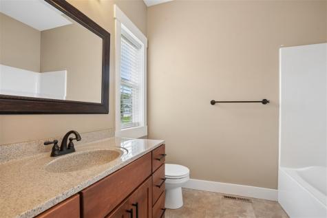 6621 Ashwood Court NE Cedar Rapids IA 52411