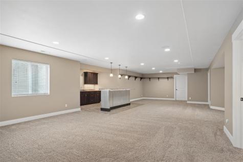 6621 Ashwood Court NE Cedar Rapids IA 52411