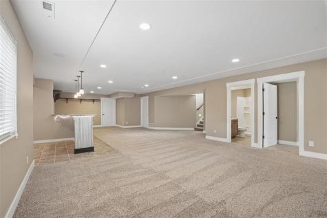 6621 Ashwood Court NE Cedar Rapids IA 52411