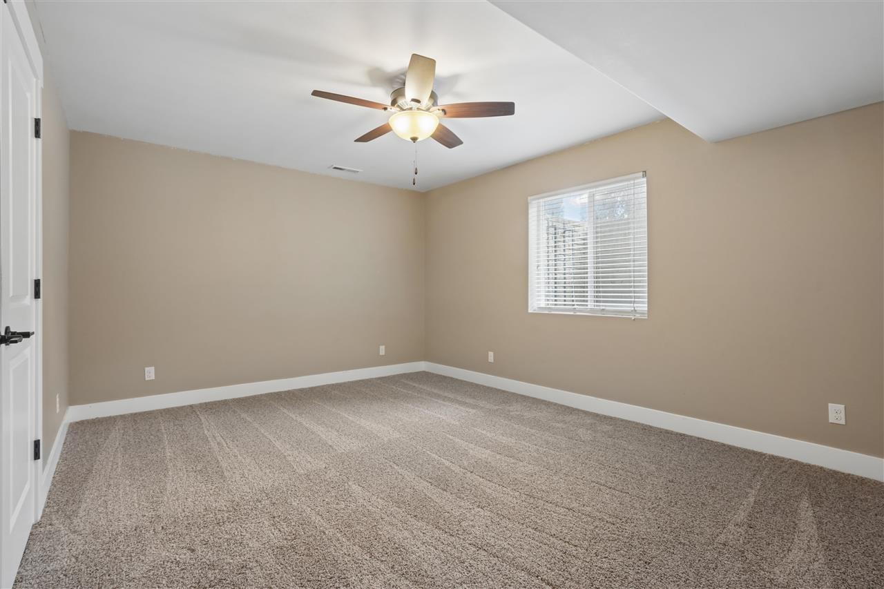 6621 Ashwood Court NE Cedar Rapids IA 52411