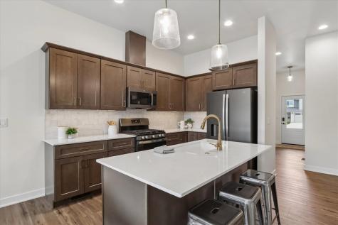 1001 Highland Trail Solon IA 52333