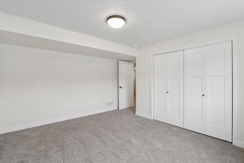1001 Highland Trail Solon IA 52333