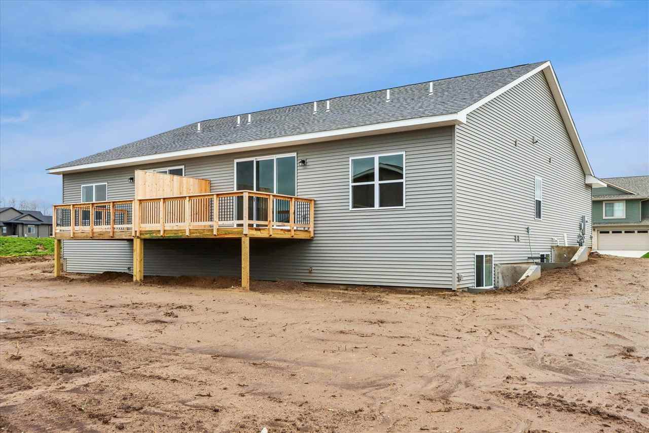 1001 Highland Trail Solon IA 52333