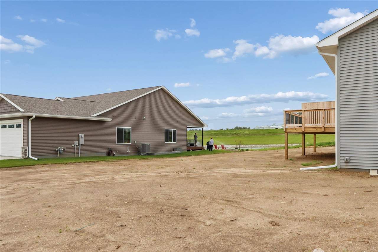 1001 Highland Trail Solon IA 52333