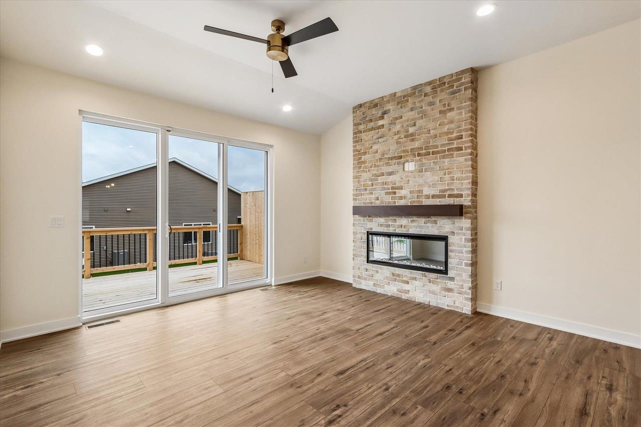 1001 Highland Trail Solon IA 52333