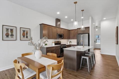 1001 Highland Trail Solon IA 52333