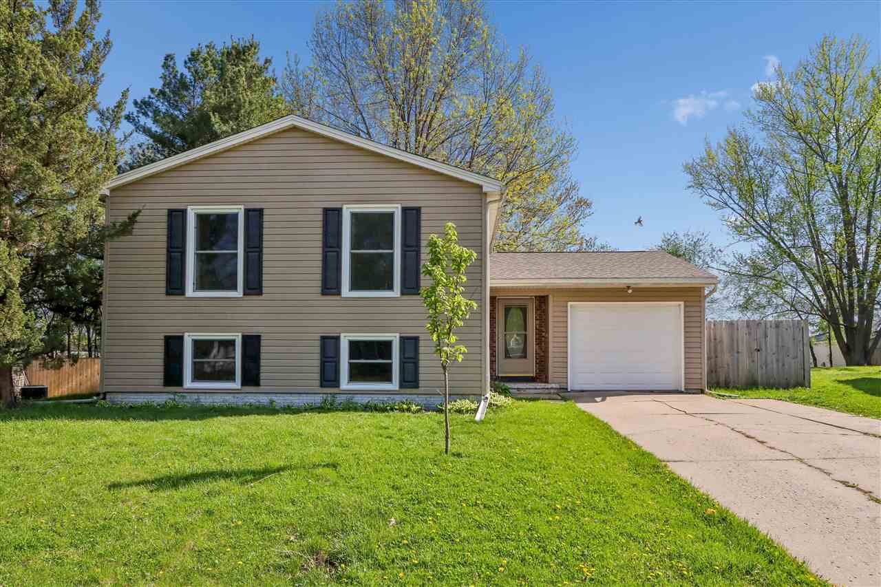 230 Heritage Drive North Liberty IA 52317
