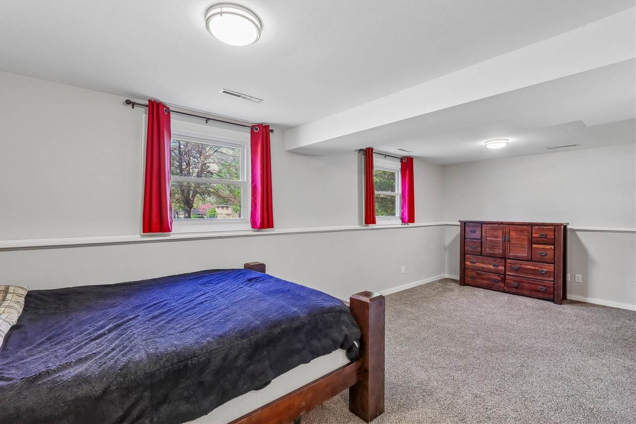 230 Heritage Drive North Liberty IA 52317